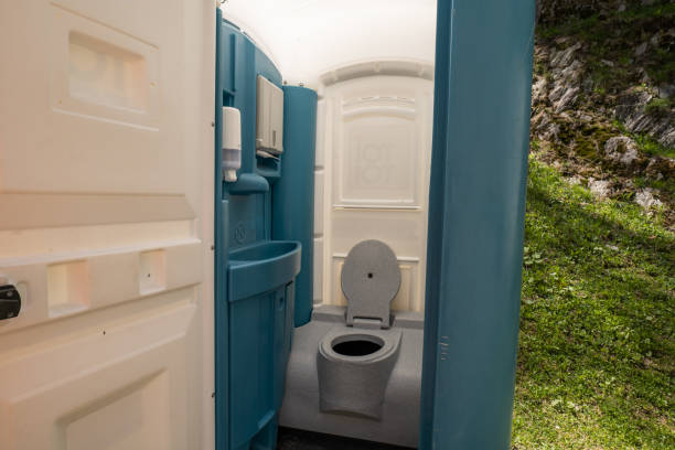 Best Porta potty rental near me  in Goodwater, AL